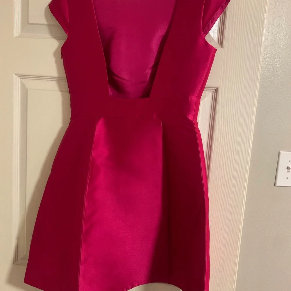 Kate Spade Dress - Picture 2 of 9